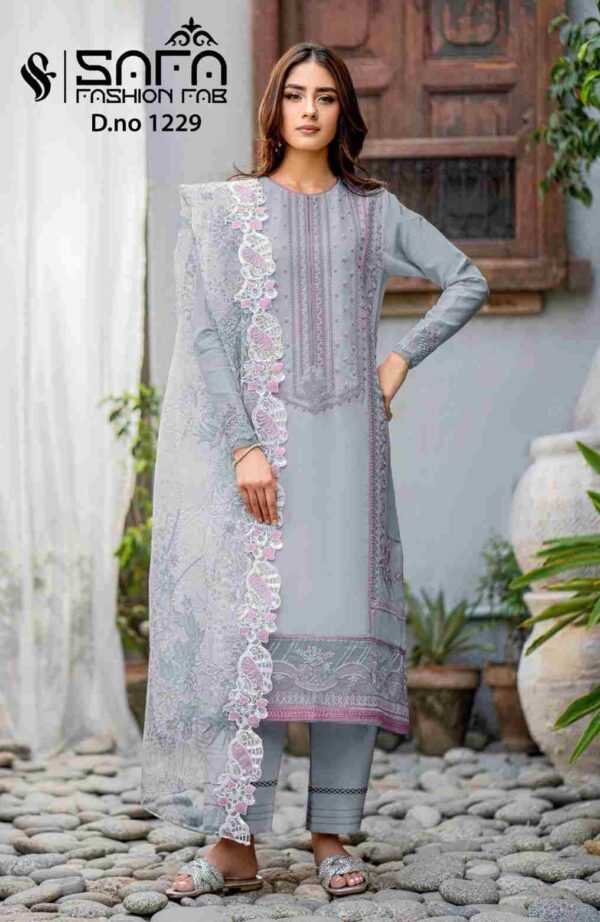 s 2024 04 20 16 15 33 safa 1229 colours safa fashion pakistani wholesaleprice 1229 b.jpeg