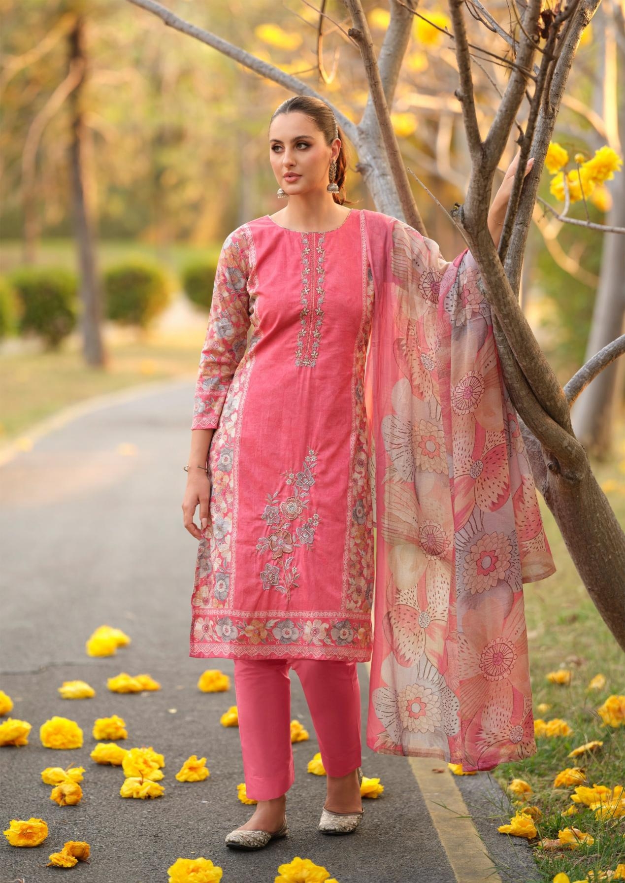 the hermitage shop breeze series 1001-1004 cambric lawn pakistani suits - Image 5